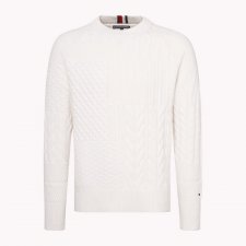 Pull en maille torsad e oversize