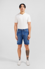 Bermuda bleu fonc  en jean effet d lav
